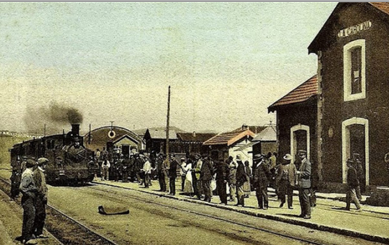 Estación de La Carolina , foto José Esteban Andujar, fondo F. Castulinar