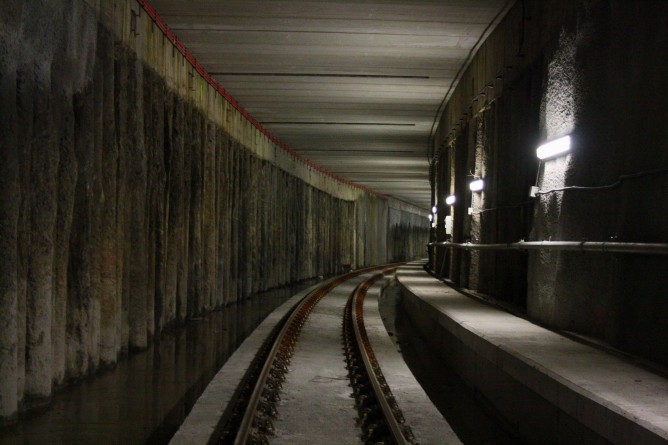 Desvio de Elejebarri , linea subterranea, foto Carmelo Zaita