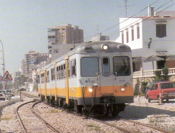 FGV-Alicante a Denia- AutoMotor MAN-2315-2316en la estacion de San Juan Marco- 4 08-1996, foto Manuel Gonzalez Marquez