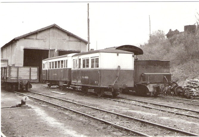 Fc del Bidasoa, Atomotor y Remolque, en Irun 1956-Foto Cabrera, Archivo MVF-AAF Guipuzcoa