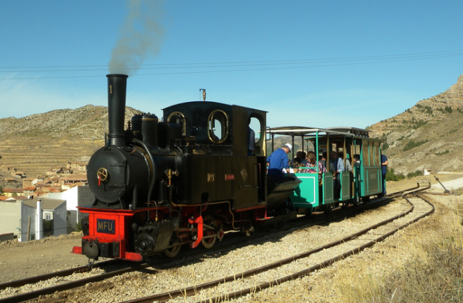 Ferrocarril Turistico de Utrillas, locomotora Hulla, autor desconocido