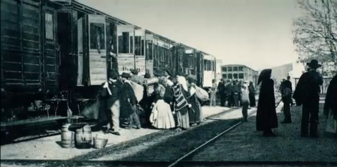 Ferrocarril de Alcantarilla á Lorca, ambiente de estación, fondo Regmurcia