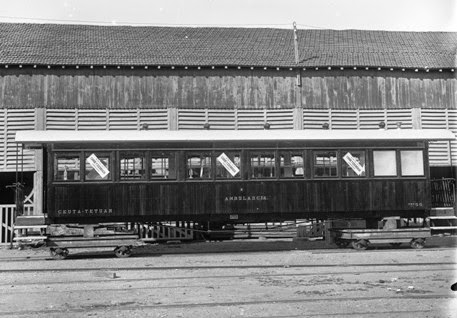 Ferrocarril de Ceuta a Tetuan , coche unificado ambulancia, Archivo Historico de Zaragoza