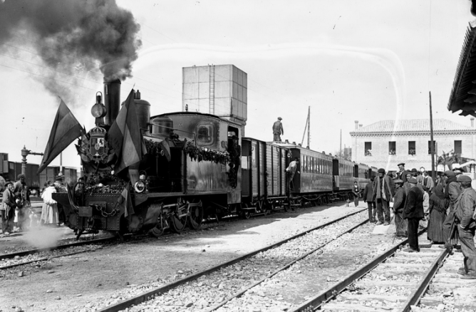 Ferrocarril de Cortes a Borja , inauguración 30 de marzo de 1915, foto Aurelio Glasa