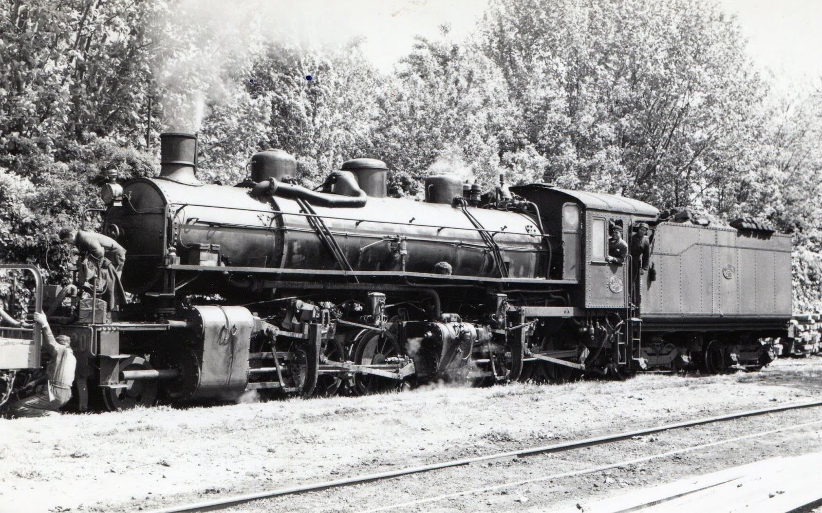 Ferrocarril de Madrid a Aragon (Tajuña) , foto Frank Jones , fondo MVF