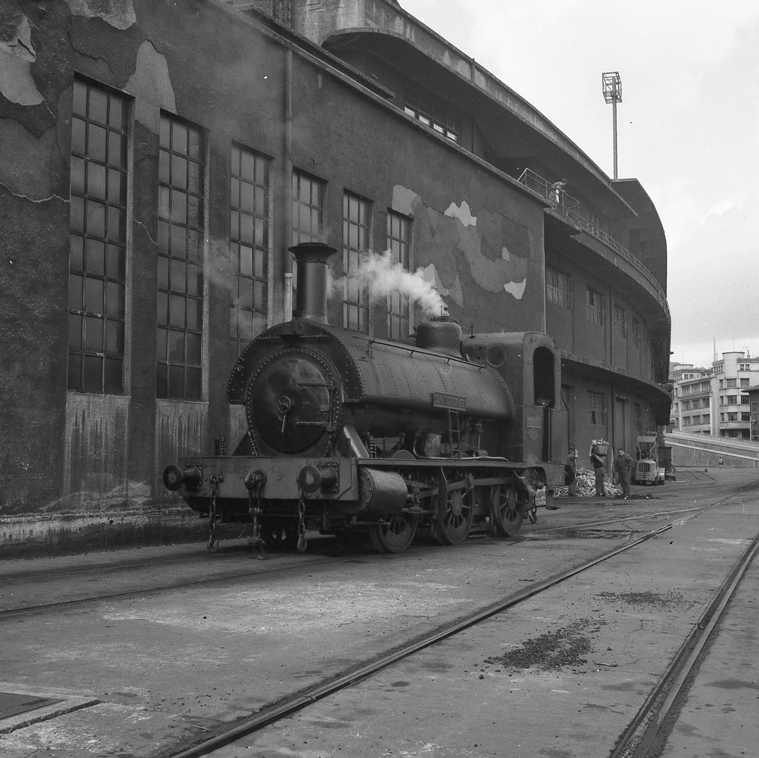 Ferrocarril de Triano, locomotora Santurce en Pasajes, foto Xavier Santamaria