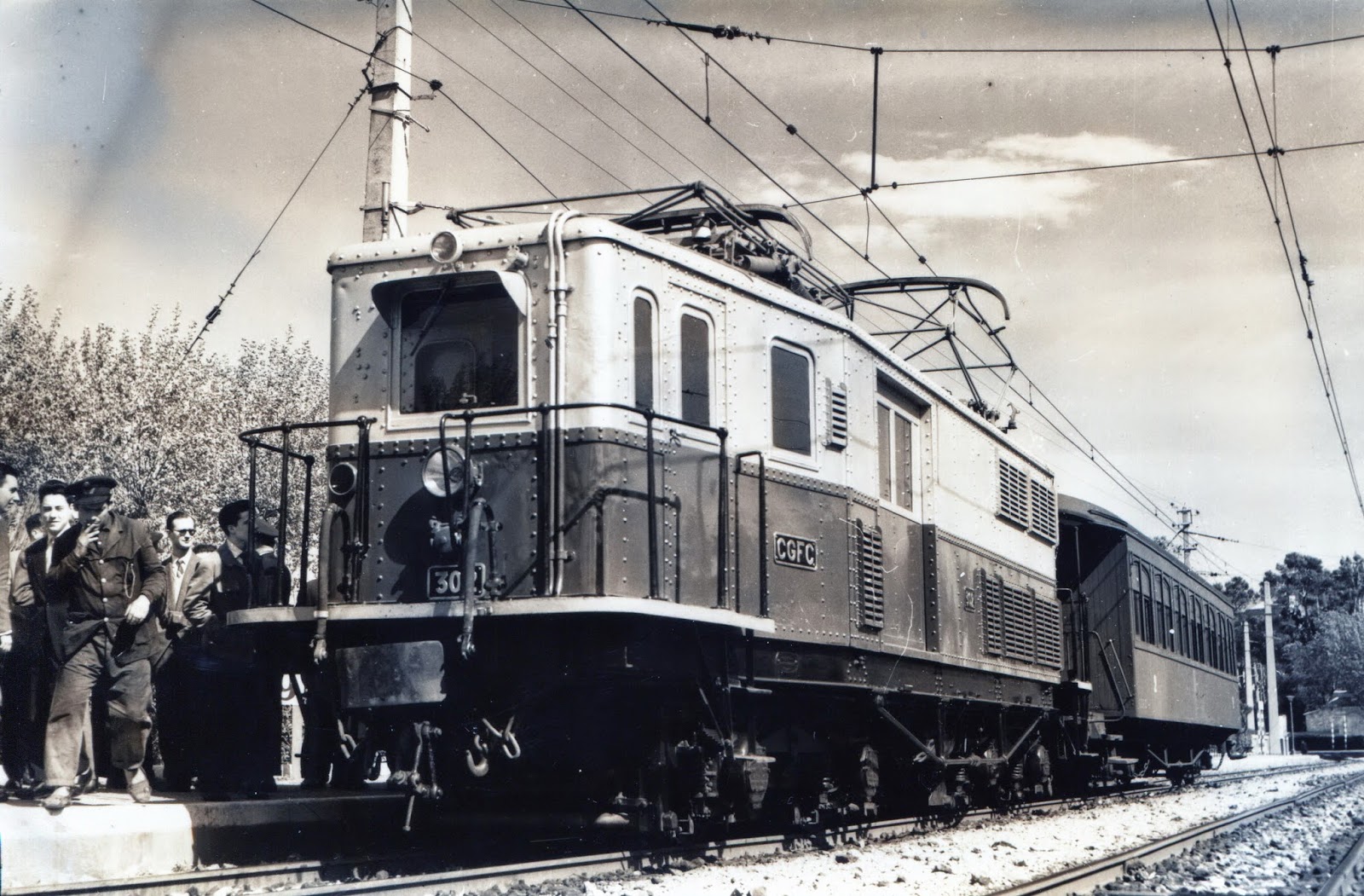 Ferrocarriles Catalanes, automotor Ganz , fondo Euskotren MVF