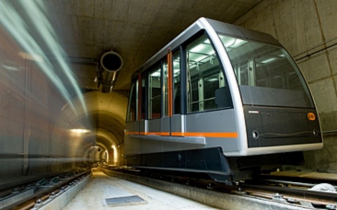 Funicular de Mamariga, coche lanzadera