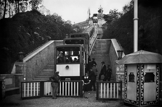 Funicular de la exposicion de 1929 , foto Roisin , fondo IEFC