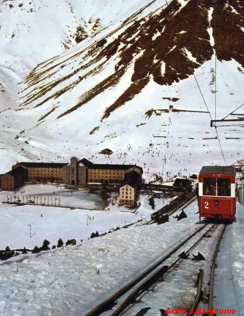 Funicular de Nur1a , foto 