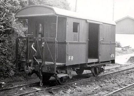 Furgon de jefe de tren de mercancias, Fc de la Robla, foto Jordi Casaponsa