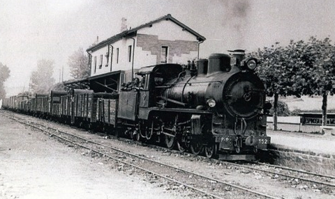 La Robla , tren carbonero en la esta ción de DEspinosa de los Moneros, foto Harold Nave