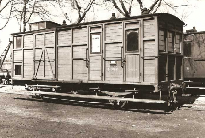 Linea de Cariñena a Zaragoza, furgón de servicio