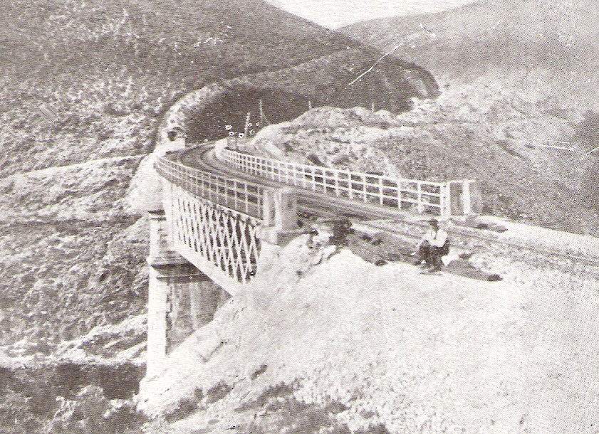 Linea de Palencia a Coruña- Viaducto de Villufre, año 1918- Guia Cousseau-Norte