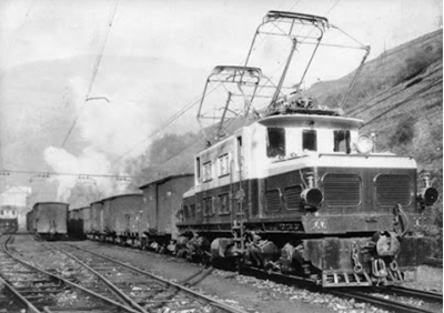 Locomotora Brown-Boveri en la estación de Malzaga , archivo MVF