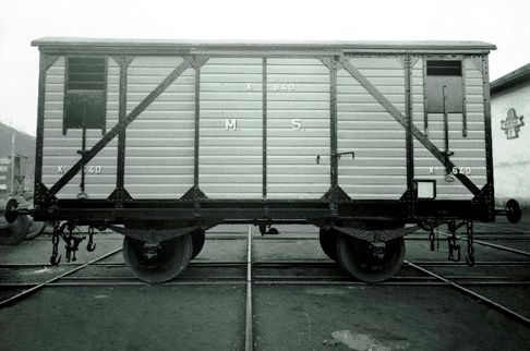 Medina del Campo a Salamanca. Coche cerrado. Archivo Caf