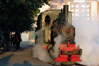 Locomotora Maffei SHE-D , funcionando en el Museo del Ferrocarril de Gijon