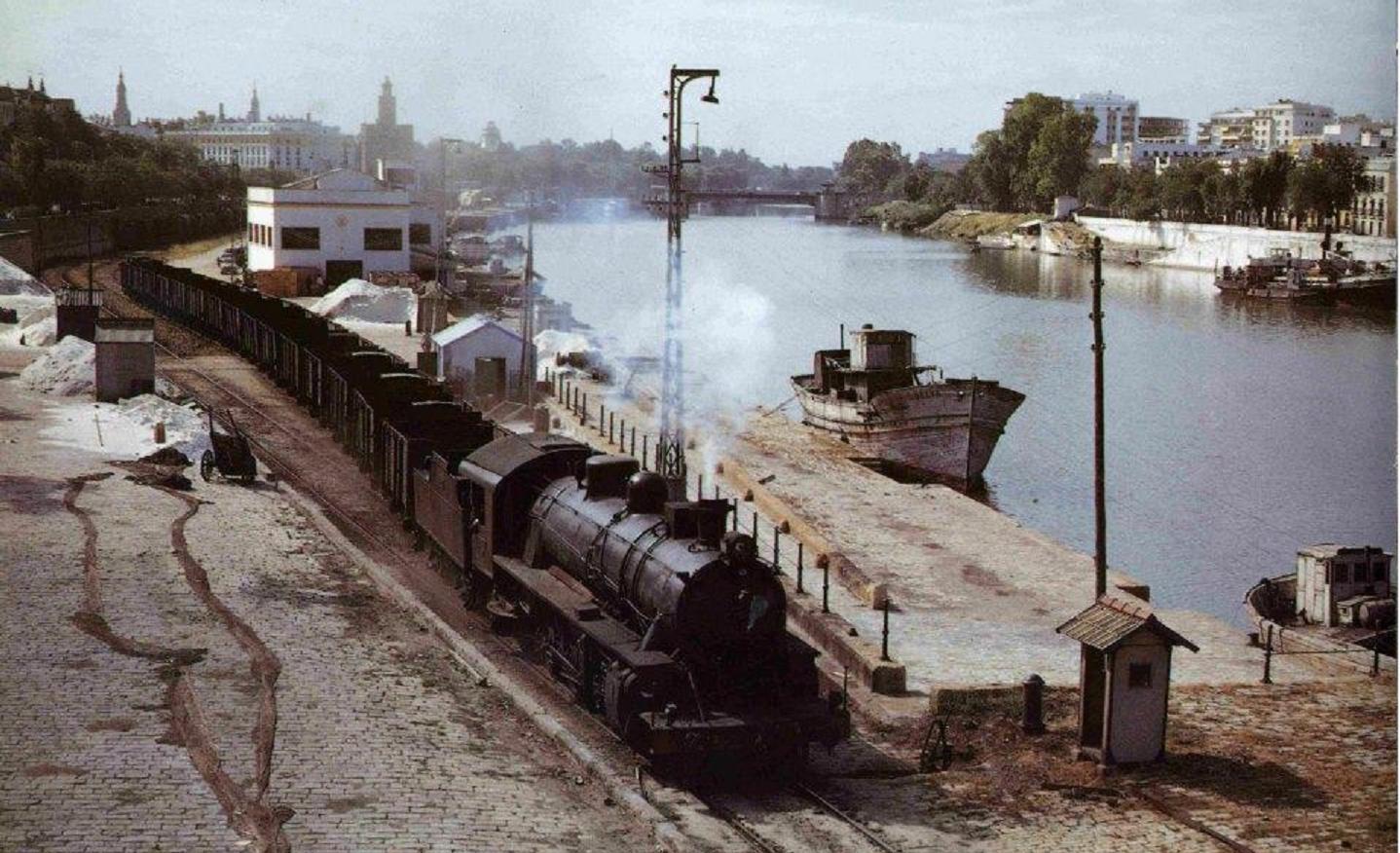 Muelle de la Sal - Sevilla 1966 , fotpo Marc Dallhstom