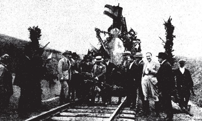 Primer tren entre Tanger y Fez , Foto Parera