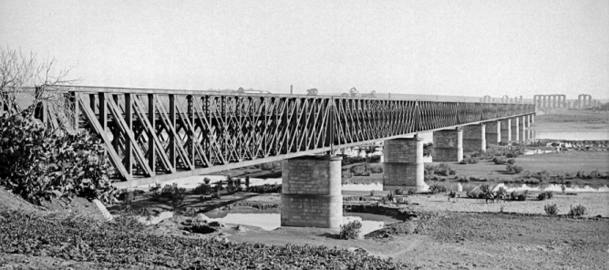 Puente de Mérida sobre el Guadiana, año 1879, linea de Merida á Sevilla