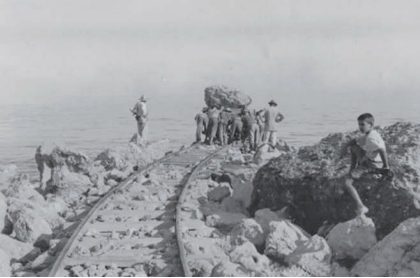 Puerto de Adra, obras del espigon pantalla del Dique de Poniente, foto Francisco Espinar Campa