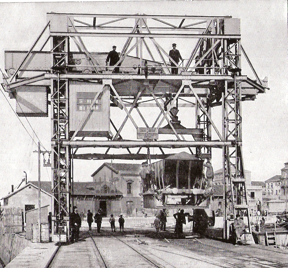 Puerto de Gijón -Grua portco de 20Tm para vagones de carbón. Fondo Babcock & Wilcox