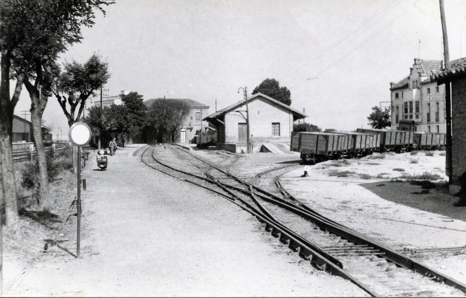 Sadaba a Gallur, estacion de Gallur , enlace con Norte , foto Christian Schnabel