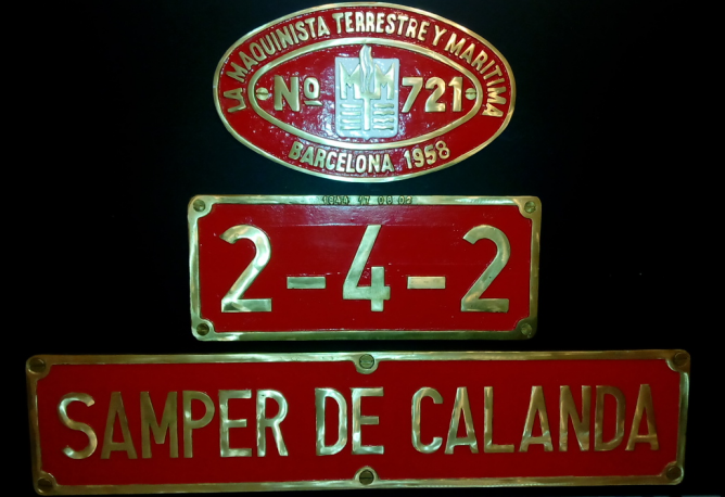 Placas de la loomotora Samper de Calanda, coleccion Juan Manero