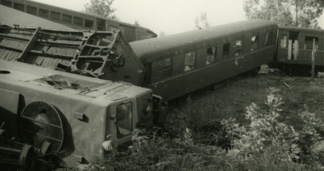 Santander a Bilbao, accidente de un tren arrastrado por una locomotora Creusot 