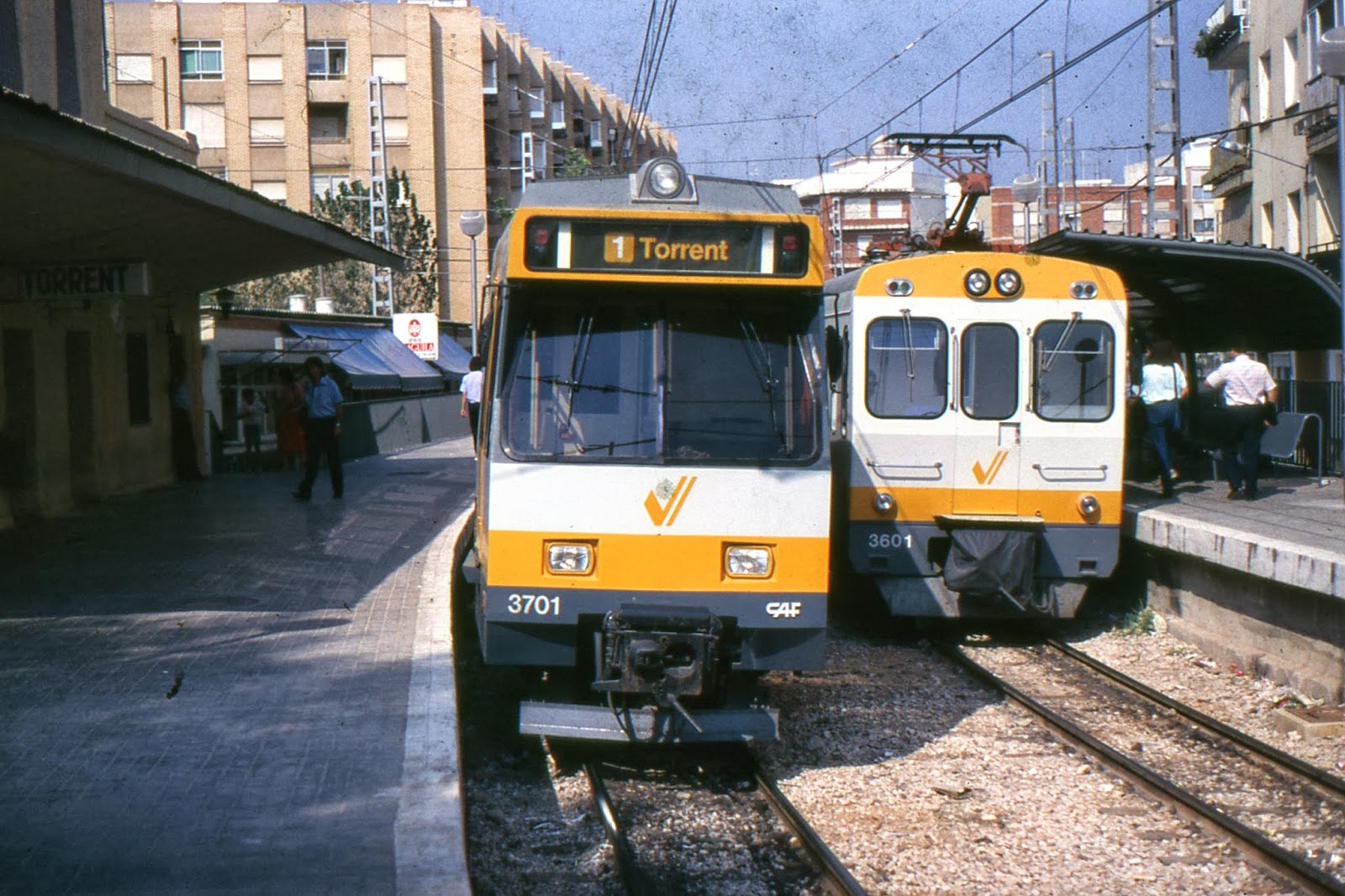 Serie 3700 y 3700 Metro de Valencia