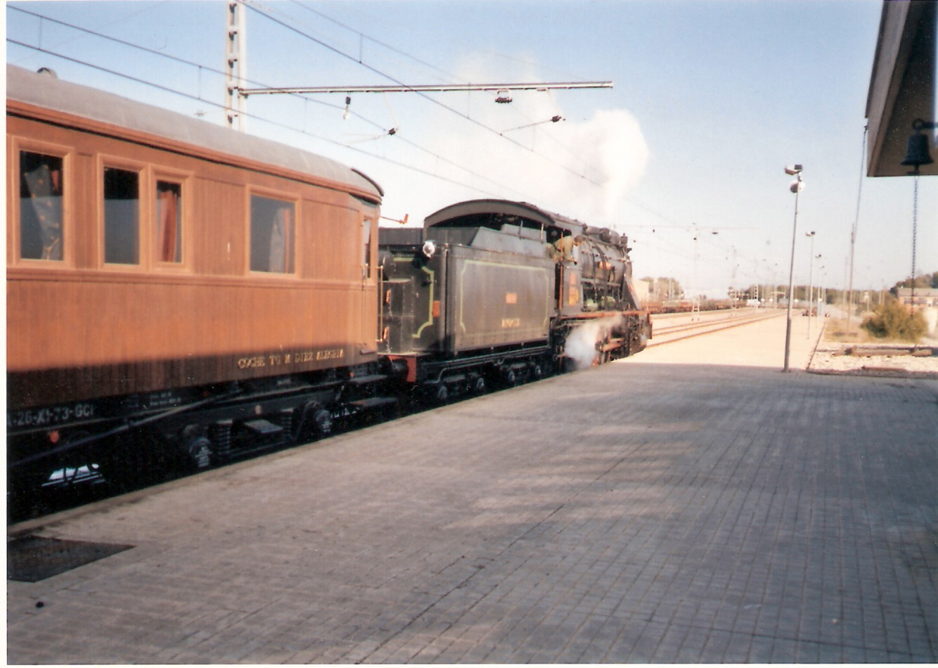 Servicio Militar de Ferrocarriles-Estacion de San Gregorio-Zaragoza 19.11.2003- Gentileza de Francisco González Alcalde