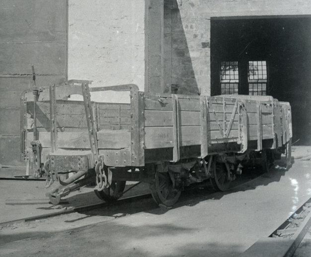 Talleres de Linares , vadones de bordes medios para restauracion, foto M. Salinas 