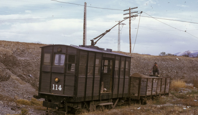 Tractora Tecsa nº 114 , en la gravera de Churriana, 02.04.1971, foto Juan Antonio Tartajo