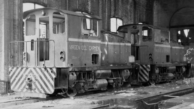 Tractores en las cocheras de Camas, 08.04.1979, foto Josep Miquel, archivo Paco Alcazar