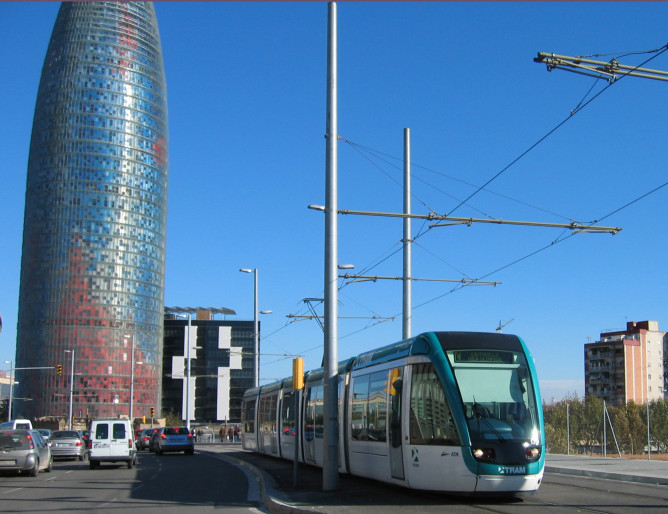 Trambesós, unidad junto a la torreagbar, fotografía Manel Alvarez