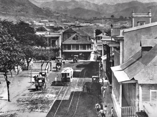 Tranvia de Ponce ,año 1880.