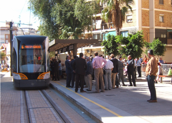 Tranvia en Valencia, inauguración entre Tossal del Rei y la calle Almassora, 27.09.2007, foto Esteban Gonzalo Rogel