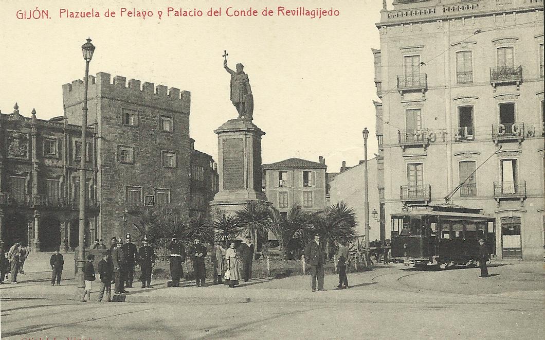 Tranvias de Gijón , Plaza de pelasyo, postal comercial , fondo Juan Peris