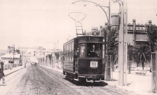 Tranvias de Palma de Mallorca, tranvía en el Paseo de Sagrera, foto lamarplana