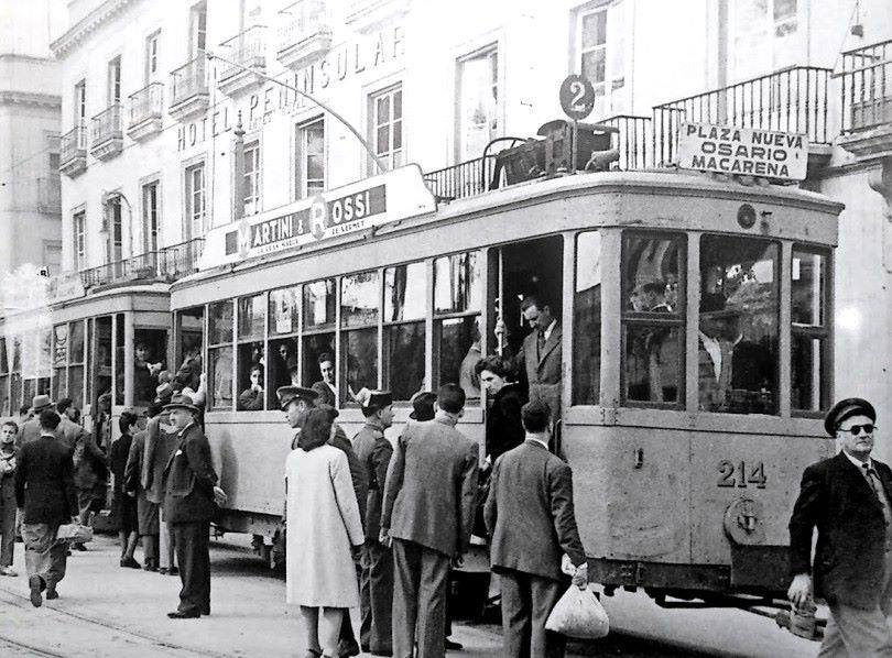 Tranvias de Sevilla ,Plaza Nueva 