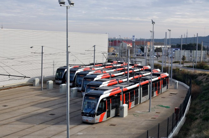 Tranvias de Zaragoza en las COCHERAS , el 12-01-2013, Fotografía Enrique Andres Gramage