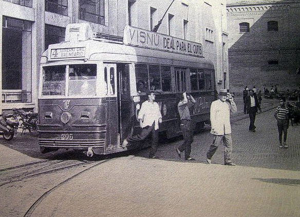 Tranvía de Cádiz en la Calle Lázaro Dou, Archivo Blog Pasion por C.