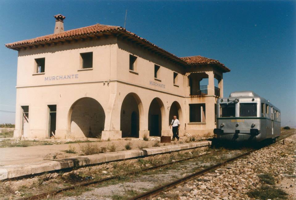 Tudela a Tarazona, estacion de Murchante, automotor Maybach, año 1984