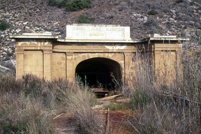 Túnel Jose Maestre boca de entrada, foto Gonzalo García