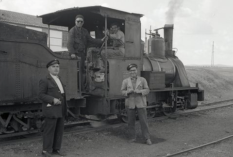 Valdepeñas a Puertollano, locomotora nº 3 BELGICA , foto Trevor Rowe, archivo MVF