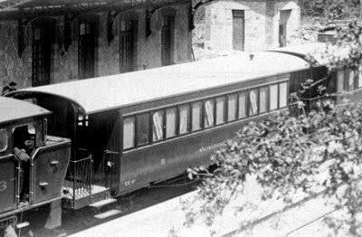 Vasco Navarro , coches de 3ª clase del Ferrocarril de Oñate a San Prudencio, fondo MVF-Euskotren