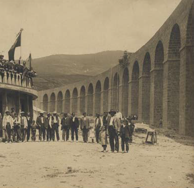 Zuera á Oloron ( Línea de Canfranc, Viaducto de Cenabre, 24 de julio de 1916, foto Francisco de las Heras, fondo AHF-F-194