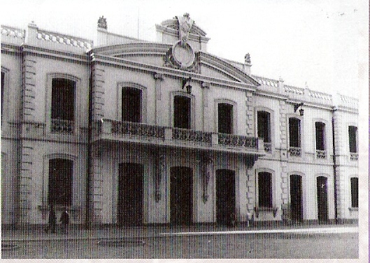 Fachada de la estacion de Zaragoza, Foto J. Albero García