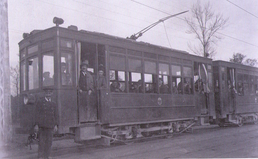 Tranvia fabricado por CAF de Beasain, año 1930, fondo Buxa