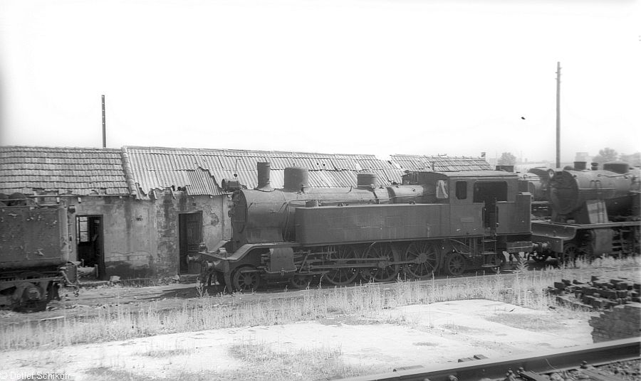 Lérida , locomotora Mafei 2343,